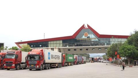 Tình hình xuất nhập khẩu hàng hóa qua các cửa khẩu tỉnh Lạng Sơn trong 02 ngày (27/12/2025 – 28/12/2025)