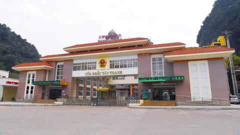 Thời gian thông quan tại Lối thông quan khu vực mốc 1090-1091 (Tân Thanh – Pò Chài) thuộc cửa khẩu quốc tế Hữu Nghị và tại cửa khẩu song phương Chi Ma